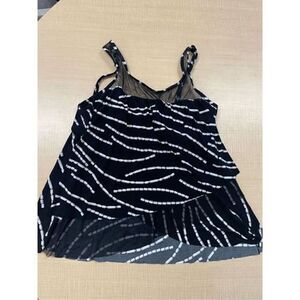 Miraclesuit Tankini Top (Sz 10)